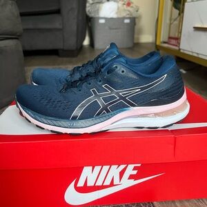 ASICS Gel-Kayano 28 ‘Mako Blue Barely Rose’